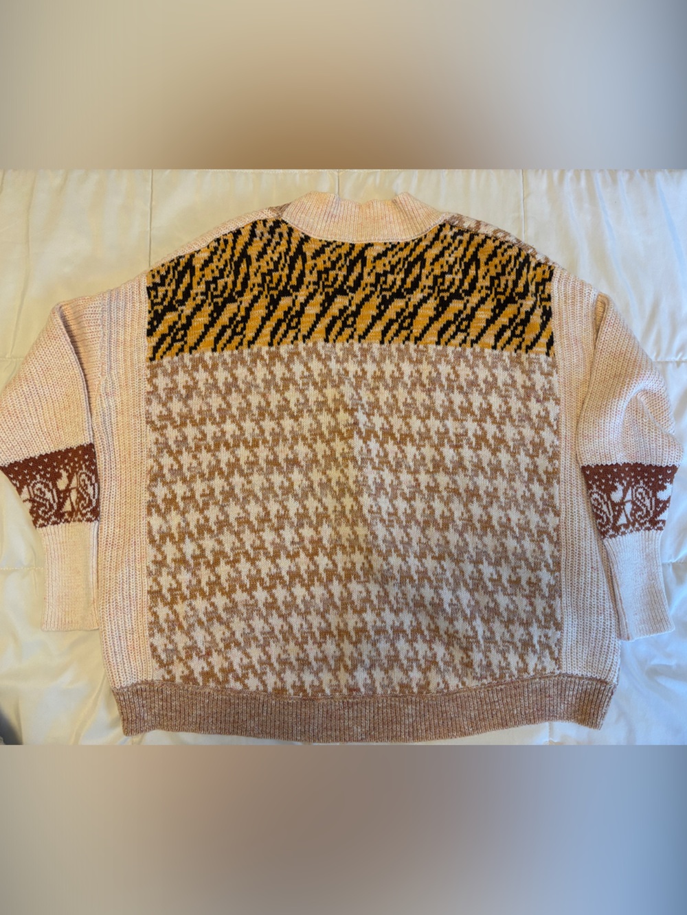 Pilcro Patchwork Patterned Cardigan in Beige, Brown, and Mustard - Picture 4 of 5